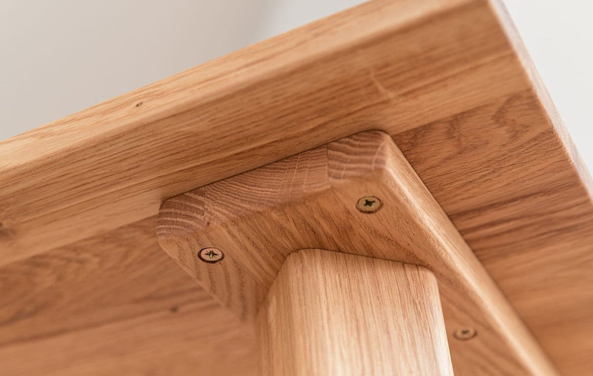 Savona Wildeiche Schreibtisch Savona II – 137,5 cm für Effizientes Arbeiten