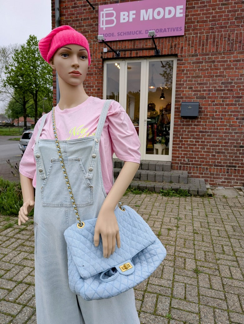 Beanie Mütze in leuchtendem NEON PINK aus Alpaka und MIschgewebe, perfekt für kühlere Tage - warm und gut belüftet!