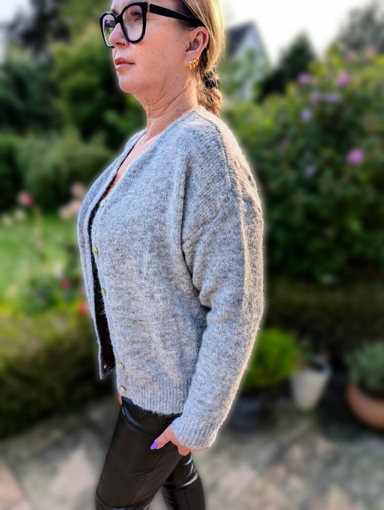 Cardigan Strickjacke Hellgrau mit Knöpfen One Size (Effeny)