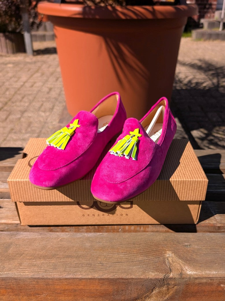 Elegante Wildleder-Mokassins Slipper in Pink mit auffälliger Neon-Gelb Quaste mit robuster Gummisohle – perfektes Statement-Piece für jeden Tag!