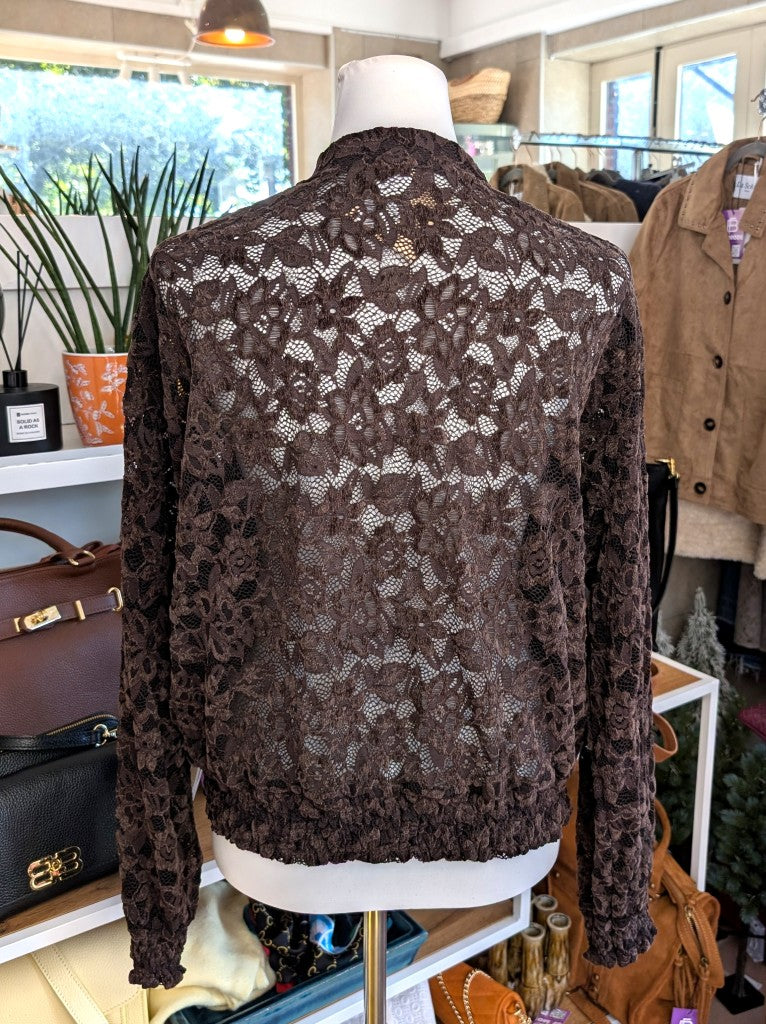 Elegante Langarm Bluse Braun mega Elastizität seidig weich, hochwertige Spitzenstoffmischung. Ideal für stilvolle Alltagskombinationen oder elegante Abende.
