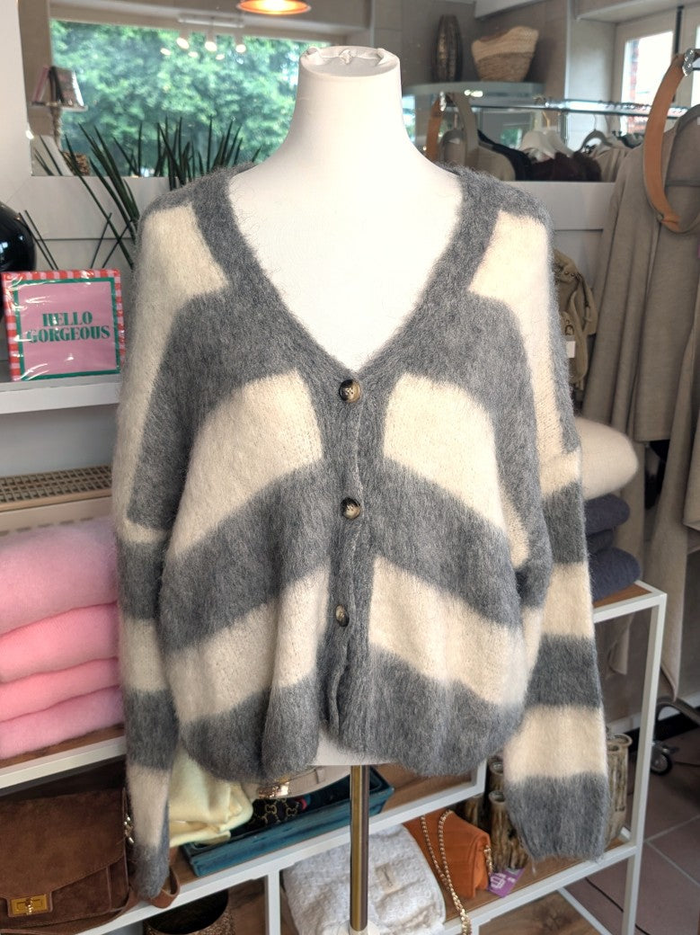 Weiche elegante Strickjacke aus Kid Mohair Wolle mit Perlmuttknöpfen, raffinierter Look durch breite Streifen Grau Woll-Weiß – perfekt zu Jeans Röcken Hosen.