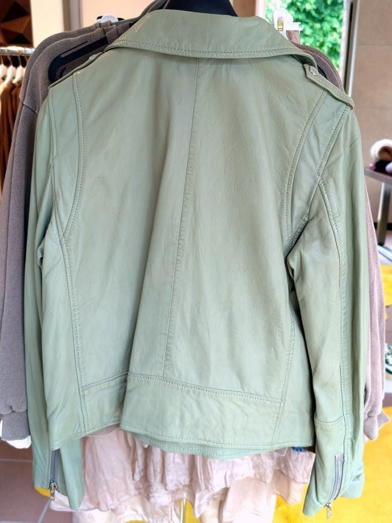 Exklusive Damen Bikerjacke Lederjacke aus weichem Leder in Salbei Grün Khaki - PATAGO