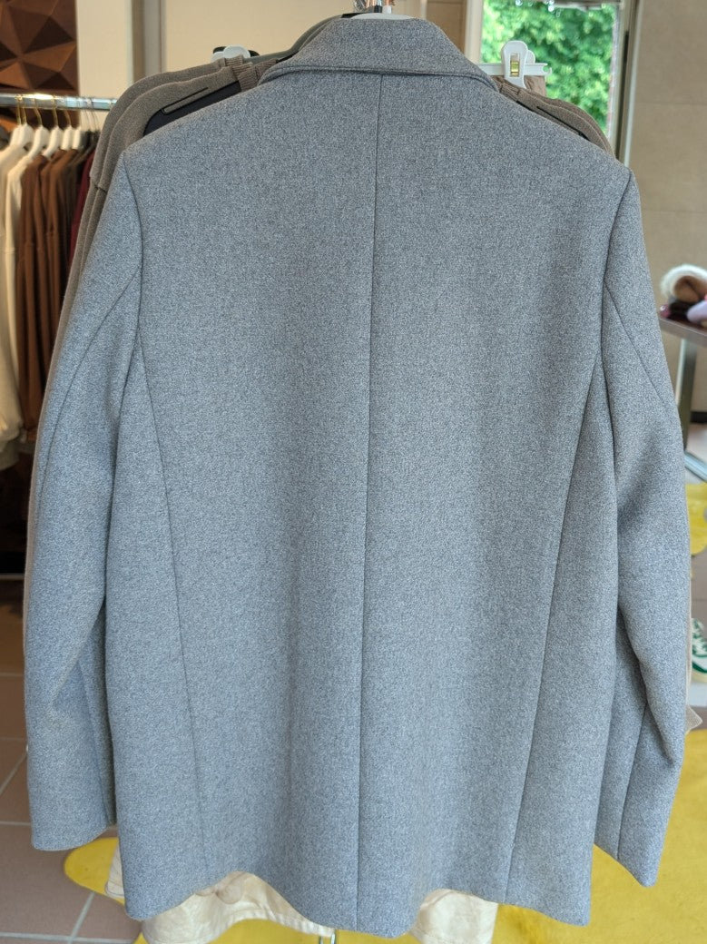 Der elegante Damen Woll Blazer Wolle in Hellgrau von ATTENTIF vereint hochwertiges Material und stilvolles Design in S, M, L - perfekt für stilbewusste Frauen!