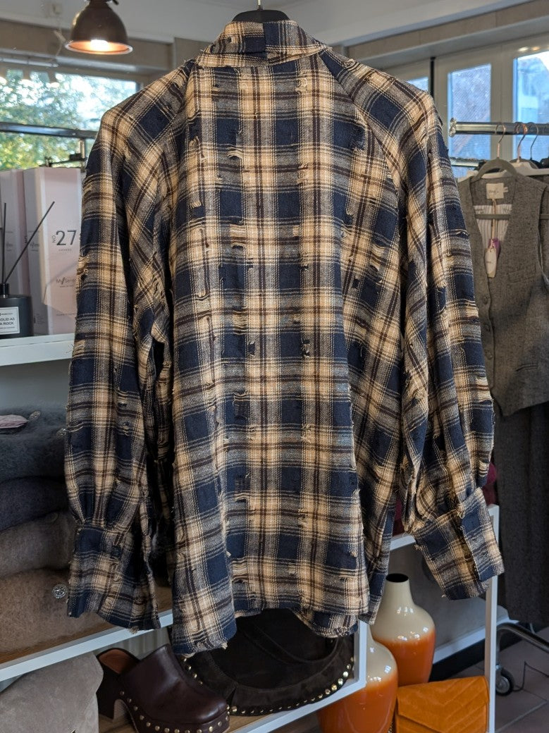 Das lässig elegante Flanell Holzfällerhemd besticht durch sein weiches Material mit Karo-Design und Schluppe - für angenehme Wärme & Komfort an kühlen Tagen!