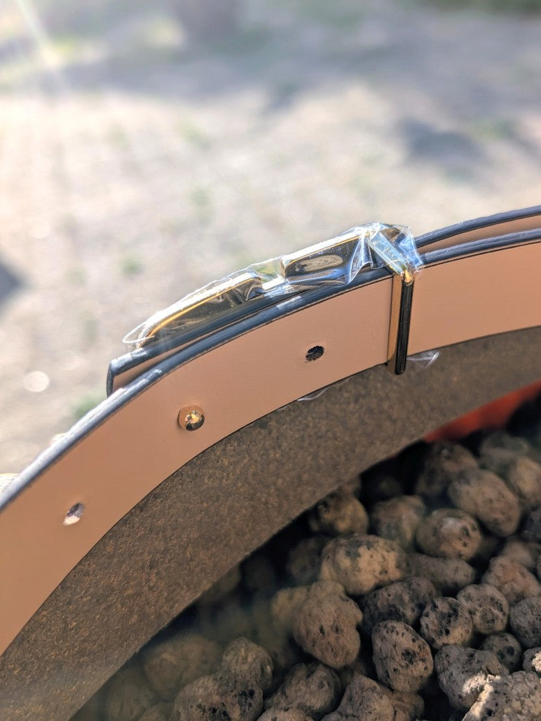 Eleganter hochwertiger Ledergürtel Coffee Braun im Balenciaga-Stil - vielseitiges Accessoire für verschiedene Anlässe. Passt perfekt zu Jeans, Chinos, Kleidern!