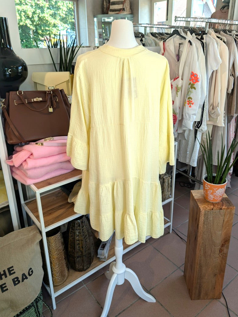 Elegantes Mousselin Midi Kleid mit 3/4 Arm in Butter Yellow Gelb – perfekt für jeden Anlass!