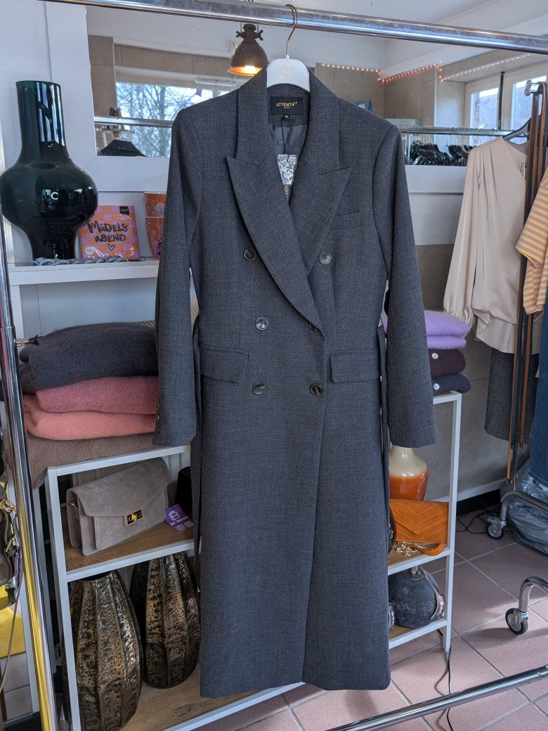Eleganter doppelreihiger langer Blazer Mantel in Anthrazit für Damen von ATTENTIF