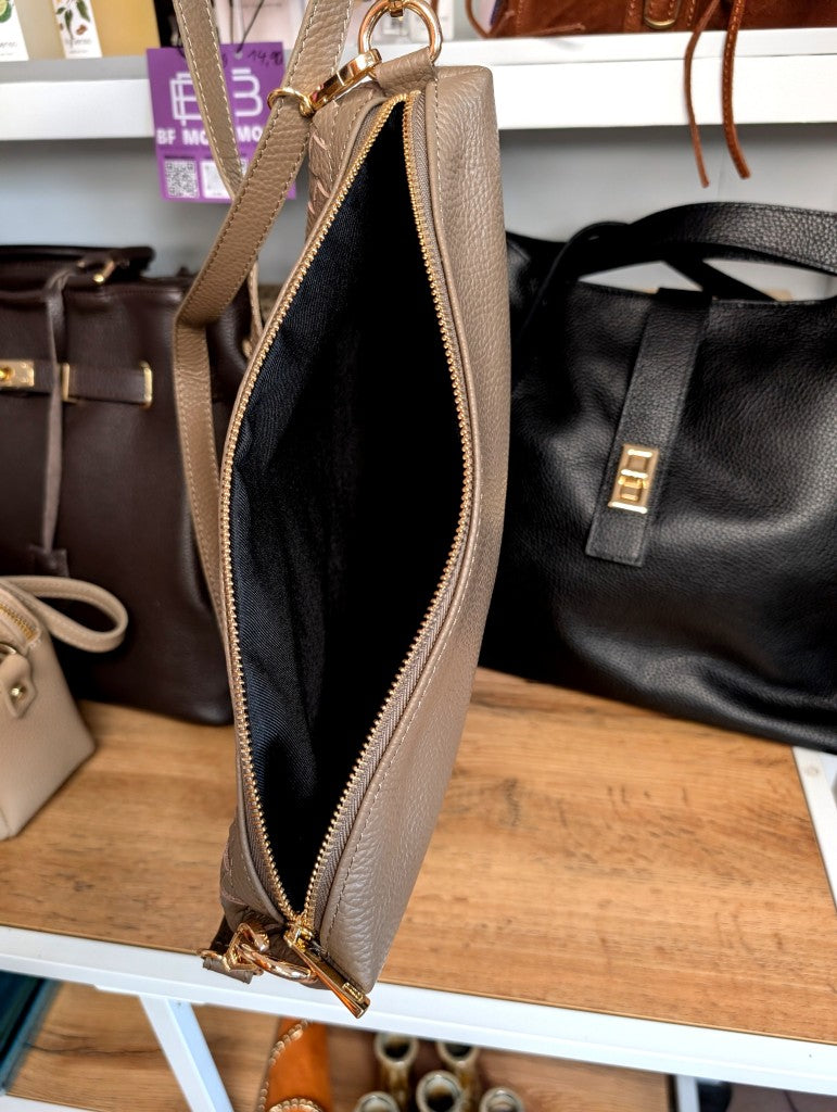 Elegante Ledertasche im zeitlosen Bottega-Veneta-Pouch-Stil mit handgeflochtenem Design in Taupe Grau - Cross-Body-Riemen Handschlaufe Reißverschluss 2 Fächer!