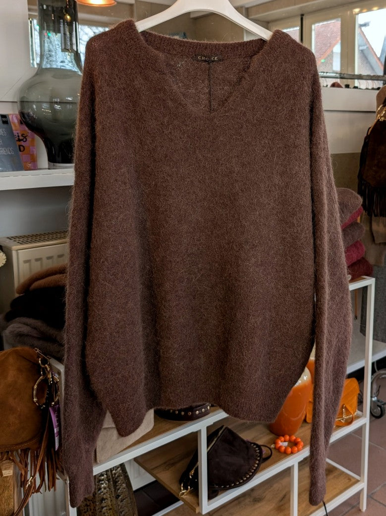Behaglicher stilvoller cozy Flausch Pulli Pullover mit V-Ausschnitt aus hochwertigem Alpaka und Wolle in Coffee Braun - perfekt für lässig bis elegant!