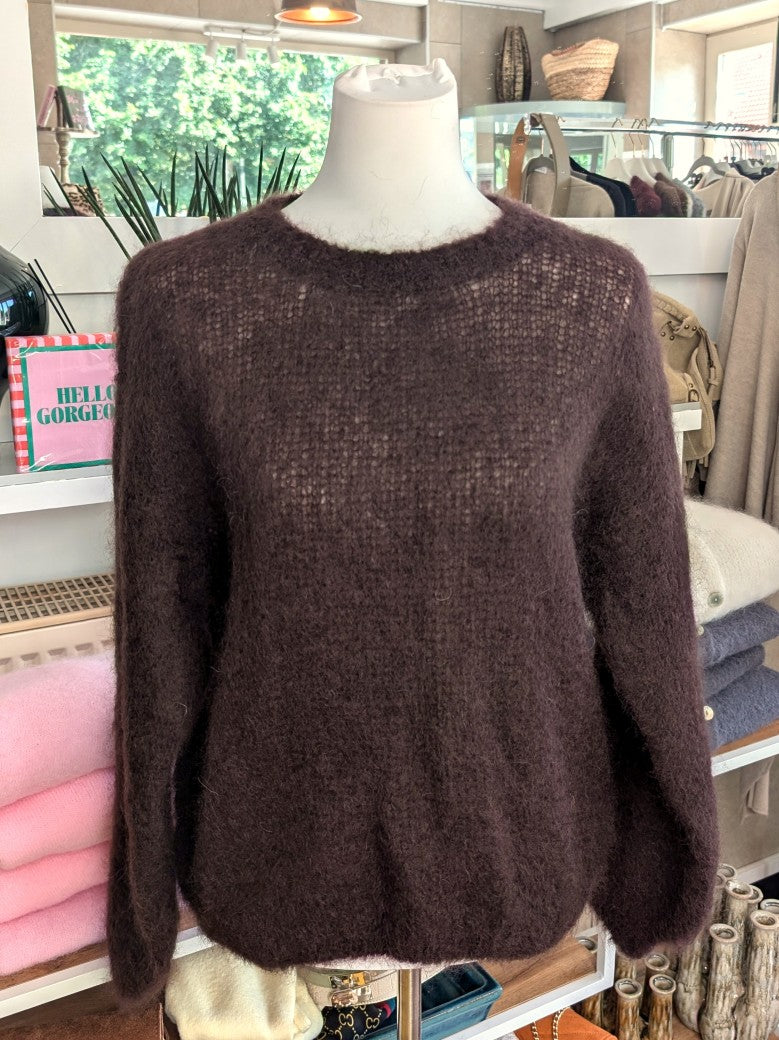 Behaglicher Flausch Pulli Pullover aus superweichem 80% hochwertigem Kid Mohair in Coffee Braun - perfekt für alle Gelegenheiten von lässig bis elegant!