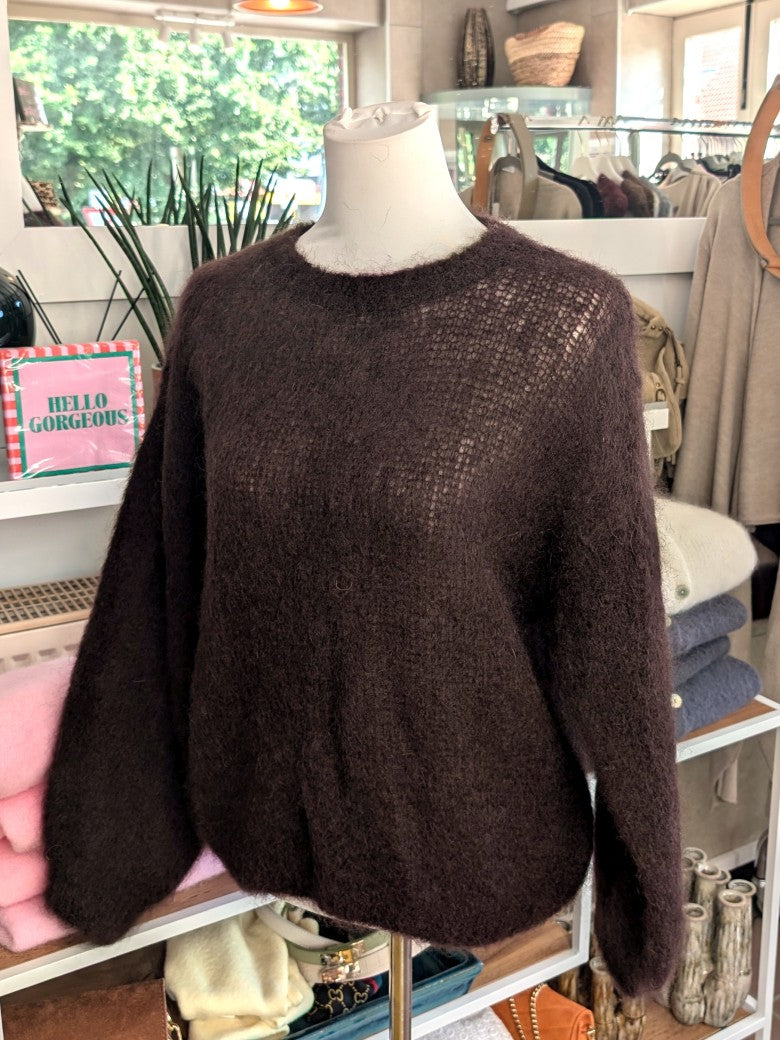 Behaglicher Flausch Pulli Pullover aus superweichem 80% hochwertigem Kid Mohair in Coffee Braun - perfekt für alle Gelegenheiten von lässig bis elegant!