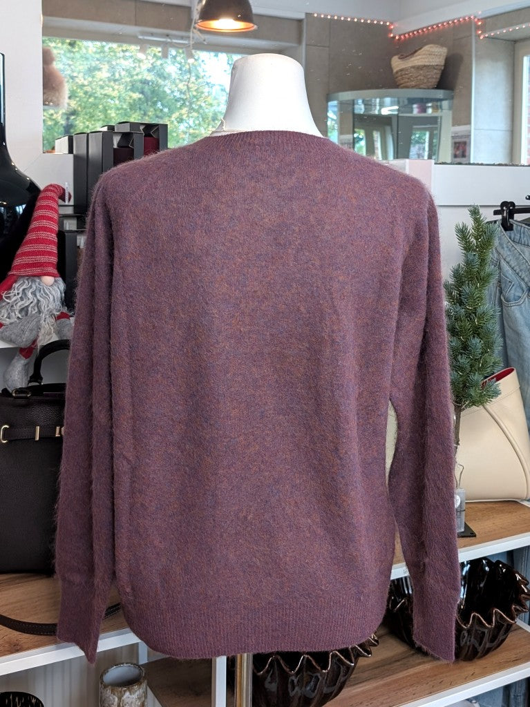 Eleganter mega kuscheliger Pullover in Pflaume Lila meliert – luxuriöse Kaschmir Seide Wolle Mischung für höchsten Komfort, Langlebigkeit und Wärmeisolation.