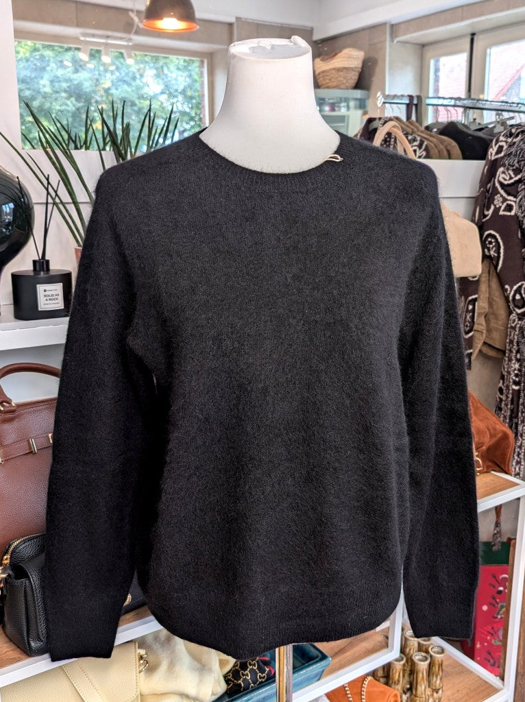 Eleganter mega kuscheliger Pullover in Schwarz – luxuriöse Kaschmir Seide Wolle Mischung für höchsten Komfort und Langlebigkeit natürliche Wärmeisolation