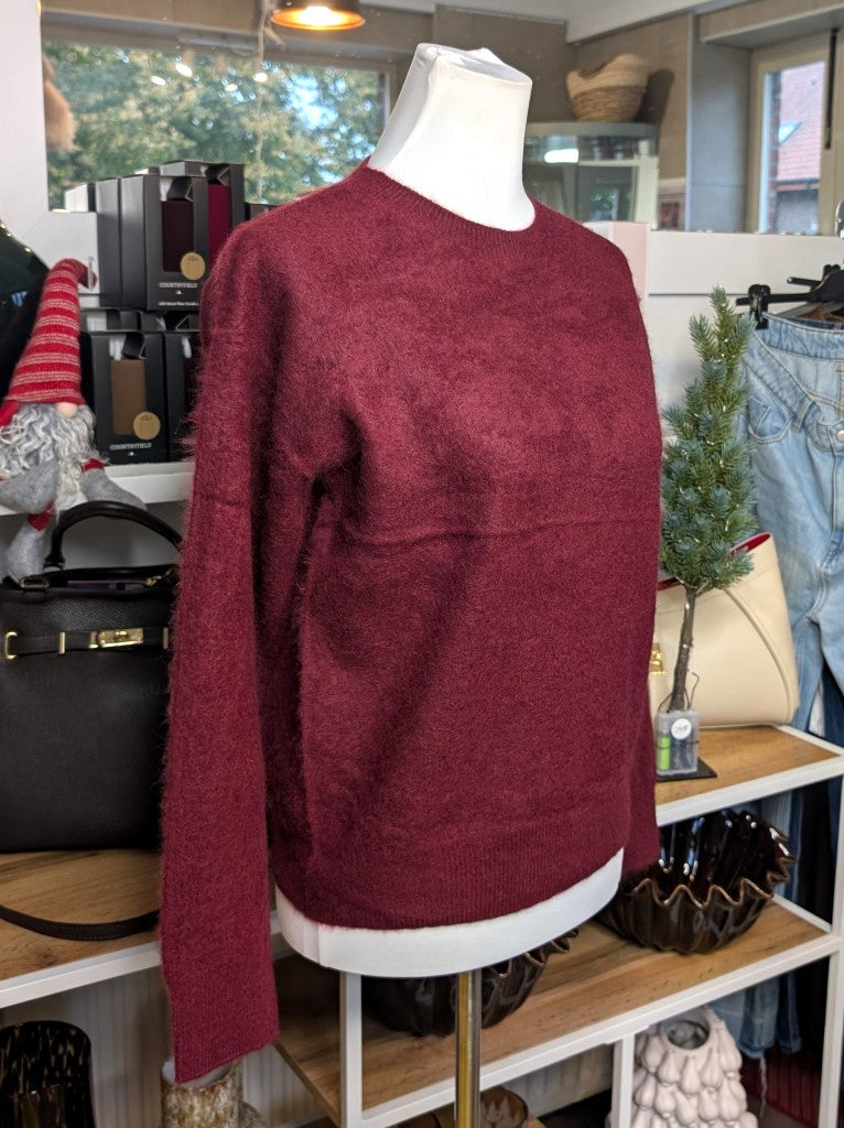 Eleganter mega kuscheliger Pullover in Burgunder Bordeaux Rot – luxuriöse Kaschmir Wolle Mischung für Komfort und Langlebigkeit mit natürlicher Wärmeisolation