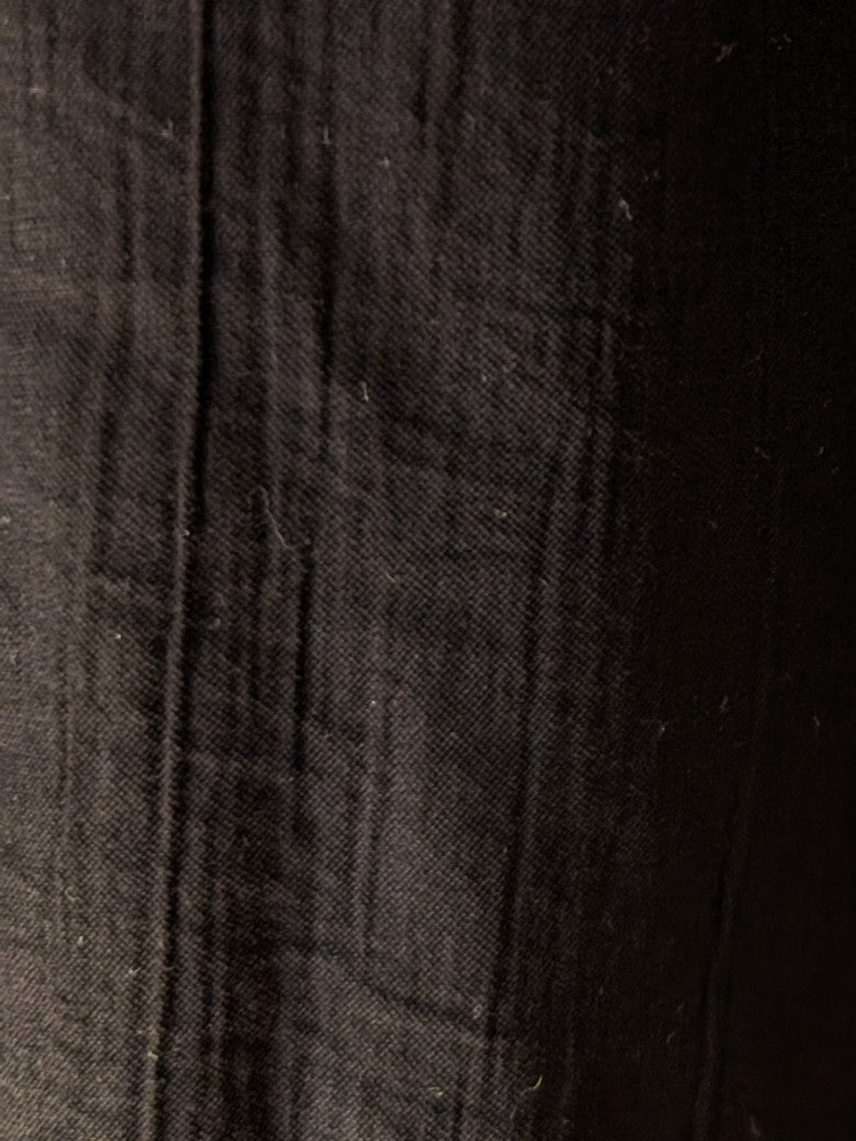Entdecke unsere luftig-leichte Pumphose von LUMIMA aus fließender Viskose mit Gummizügen an Taille & Beinen  – perfekter Sommerbegleiter in elegantem Schwarz!