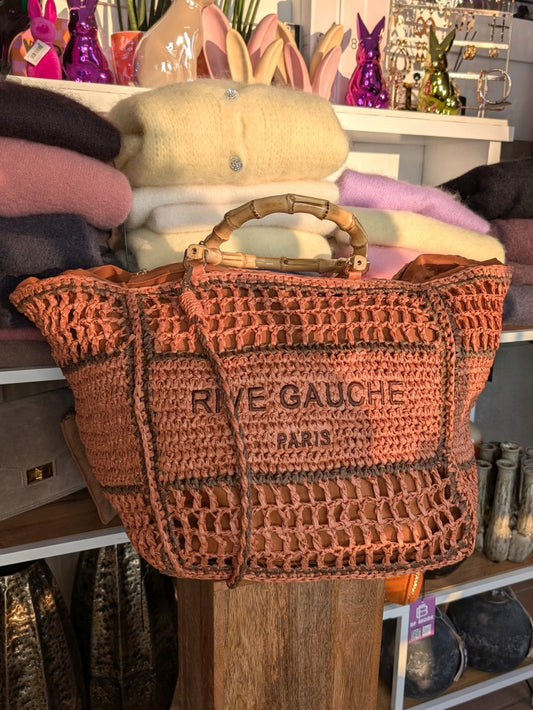 Erleben Sie stilvolle Eleganz mit der "Rive Gauche" Henkeltasche in Orange aus Naturfaser Papier, inspiriert vom Saint Laurent Stil. Perfekt für jeden Anlass!