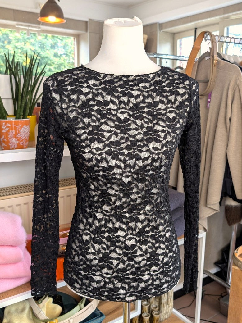 Elegantes Langarm-Shirt Schwarz mega Elastizität seidig weich, hochwertige Spitzenstoffmischung. Ideal für stilvolle Alltagskombinationen oder elegante Abende.