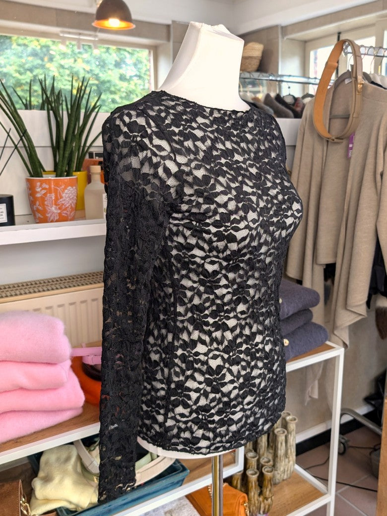 Elegantes Langarm-Shirt Schwarz mega Elastizität seidig weich, hochwertige Spitzenstoffmischung. Ideal für stilvolle Alltagskombinationen oder elegante Abende.