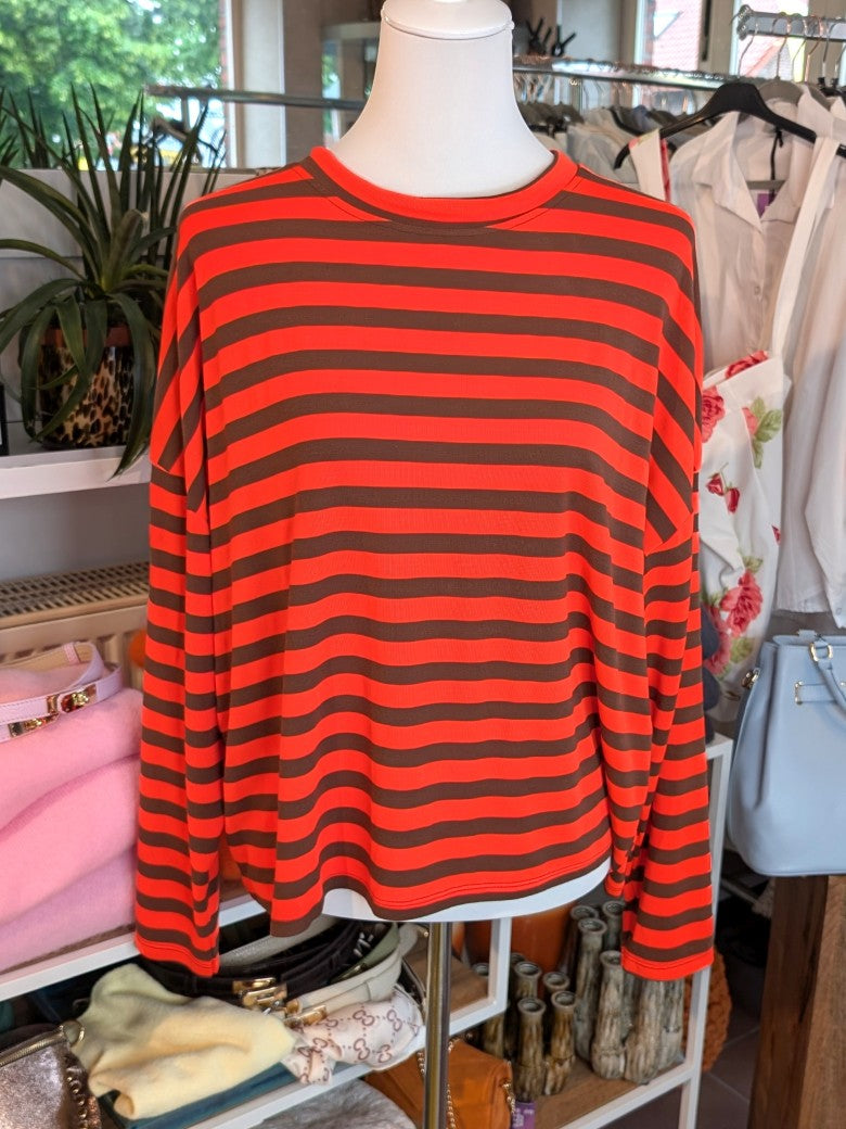 Leichtes Shirt aus weicher Viskosemischung mit feinen Streifen in leuchtendem Neon Orange und warmem Coffee Braun, perfekt kombinierbar - der Sommer kann kommen!