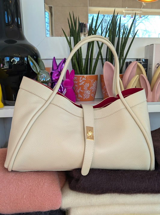Wunderschöne Shopping Bag aus weichem Leder Cross-Body tragbar mit Schulterriemen in Beige Rot Gold im Marlon Firenze Large Tote Bag Venezia Stil - Must-Have!