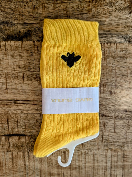 Erlebe unvergleichlichen Komfort mit unseren Gucci Style Socken in Gelb mit Schwarz aus Baumwolle mit perfekter Fußanpassung. Überzeuge Dich von Qualität & Stil!
