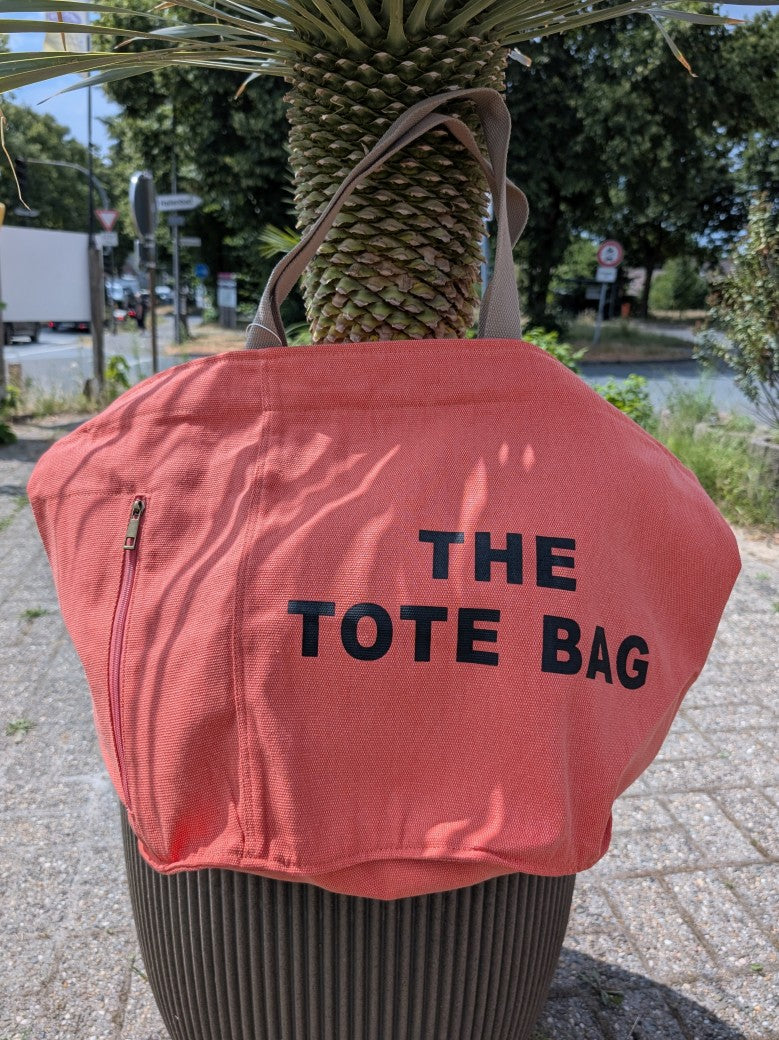 Die perfekte Begleiterin: XL Strand Tasche "The Tote Bag" Orange mit Reißverschluss und funktionaler Seitentasche - für Strandutensilien, Einkäufe, Alltägliches