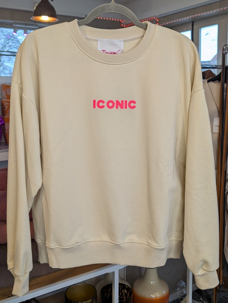 Das markante ICONIC Sweatshirt mit Backprint setzt auf Beige ein visuelles Highlight in den Trendfarben Neon Pink und Orange. Setze ein individuelles Statement!
