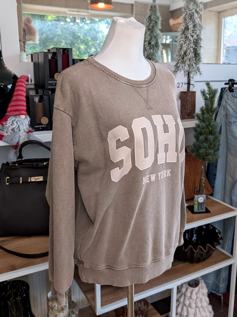 Das Sweatshirt SOHO New York in Fango Sandgrau mit Beige bietet erstklassigen Tragekomfort und moderne Optik - ideal für stilbewusste elegante und Freizeitlooks