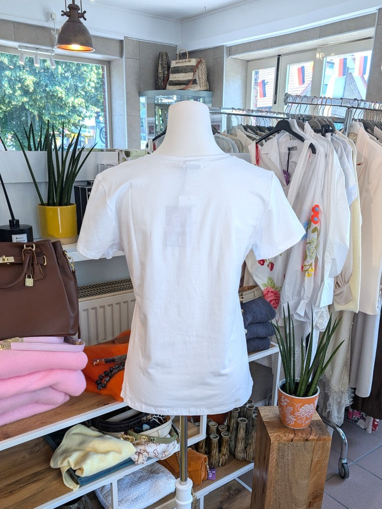 Elegantes T-Shirt J'ADORE in klassischem Weiß mit edlen Akzenten in Silber und Gold. Perfekt für jeden Anlass, ob casual oder gehobener - hochwertiges Material.