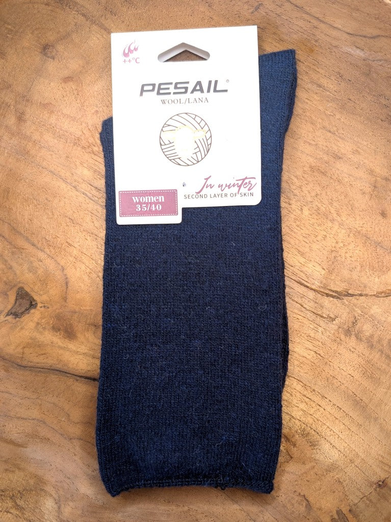 Wärmende Thermo Socken aus hochwertiger Kaschmir-Woll-Mischung. Das Second-Layer-of-Skin-System sorgt für optimale Wärmeisolation und Feuchtigkeitsregulation.