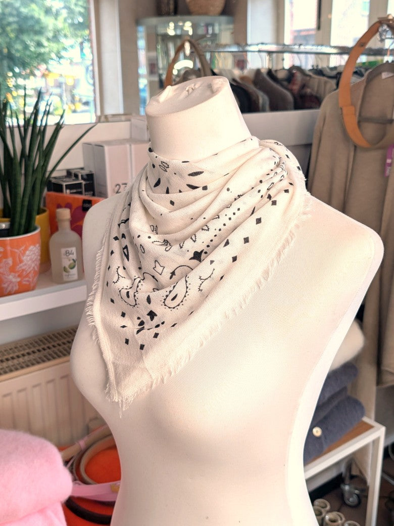 Elegantes Bandana-Tuch aus 85% Merino-Wolle 15% Kaschmir für außergewöhnliche Weichheit und atmungsaktive Wärmeleistung - als Kopftuch, Halstuch, Schulterumhang