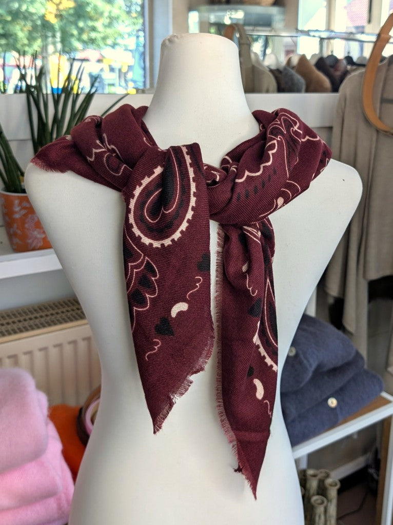 Elegantes Bandana-Tuch aus 100% Viskose, raffinierter ethnischer Charakter durch florales Paisley Muster im Kujten-Stil - als Kopftuch, Halstuch, Schulterumhang