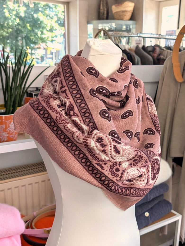 Elegantes Bandana-Tuch aus 100% Viskose, raffinierter ethnischer Charakter durch florales Paisley Muster im Kujten-Stil - als Kopftuch, Halstuch, Schulterumhang