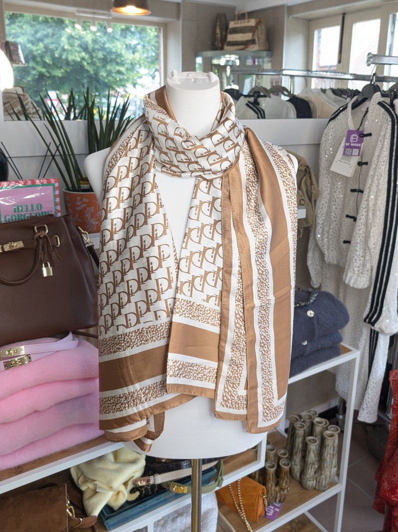 Hochwertiges Rechtecktuch im zeitlosen Dior-Stil in Crème Gold aus edler Seide und Viskose - als Schultertuch, Halstuch, Hüfttuch oder elegantes Accessoire.