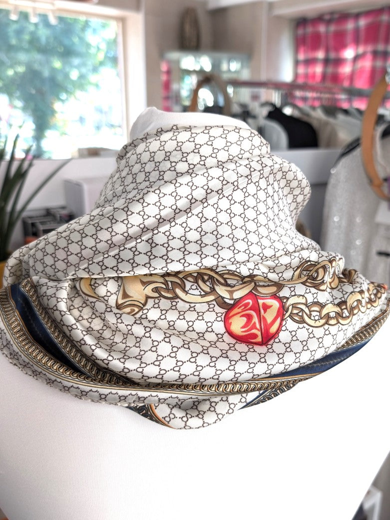 Hochwertiges Seide Viskose Rechtecktuch im zeitlosen Gucci-Stil in Créme Taupe Rot Blau Gold - als Schultertuch, Halstuch, Hüfttuch oder elegantes Accessoire.