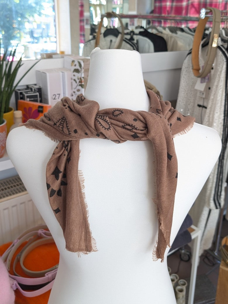 Raffiniert elegantes Paisley Tuch aus Kaschmir Merino Wolle in Braun Schwarz. Styling als Halstuch, Kopftuch, Tuch um die Hüften oder stilvolles Accessoire!