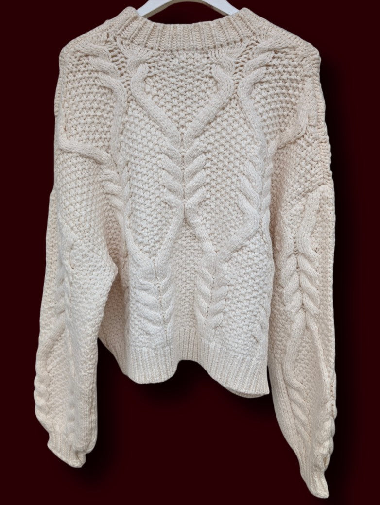 Zopfmuster Pullover, symmetrisch geschnitten, Créme, One Size
50% Viskose
von EFFENY