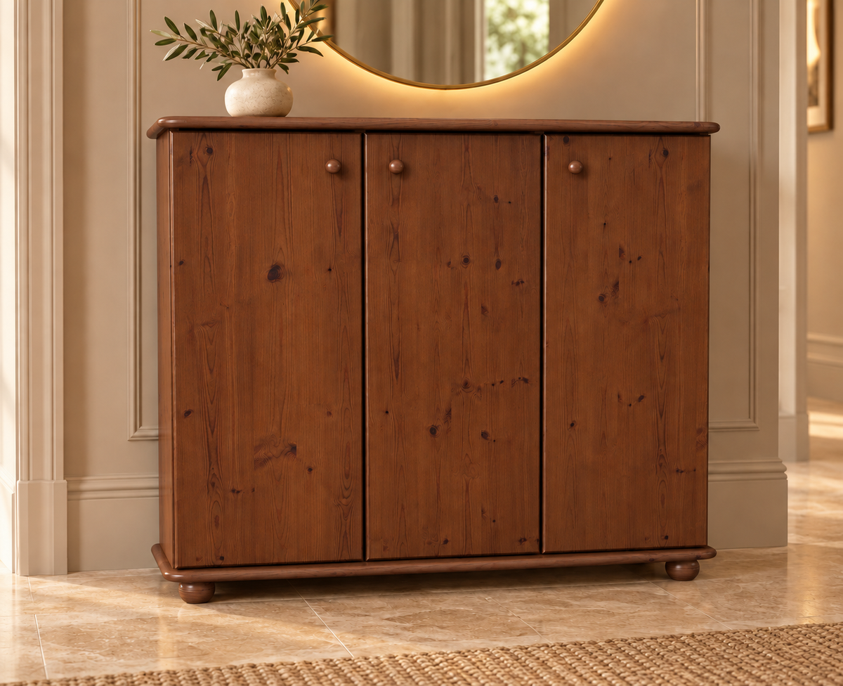 Anika Kommode Kiefer Massivholz 110er | 3-Türig Sideboard mit Regalfächer aus 100% Bio Holz