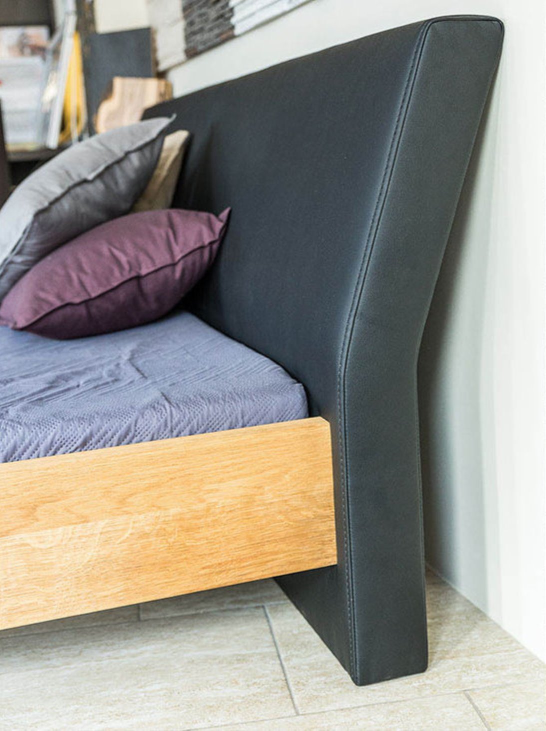 NOVA Massivholzbett Birke – Handgefertigtes Design für Ihr Schlafzimmer